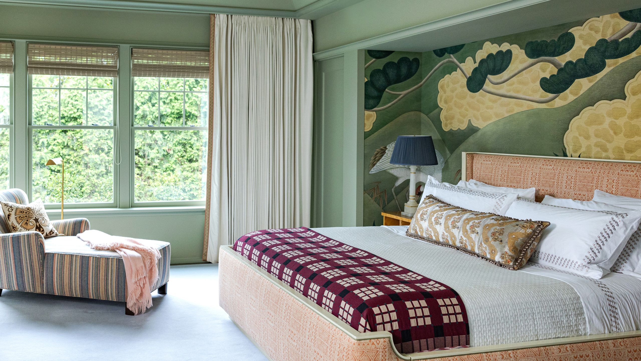 Luxury Bedroom Accent Wall