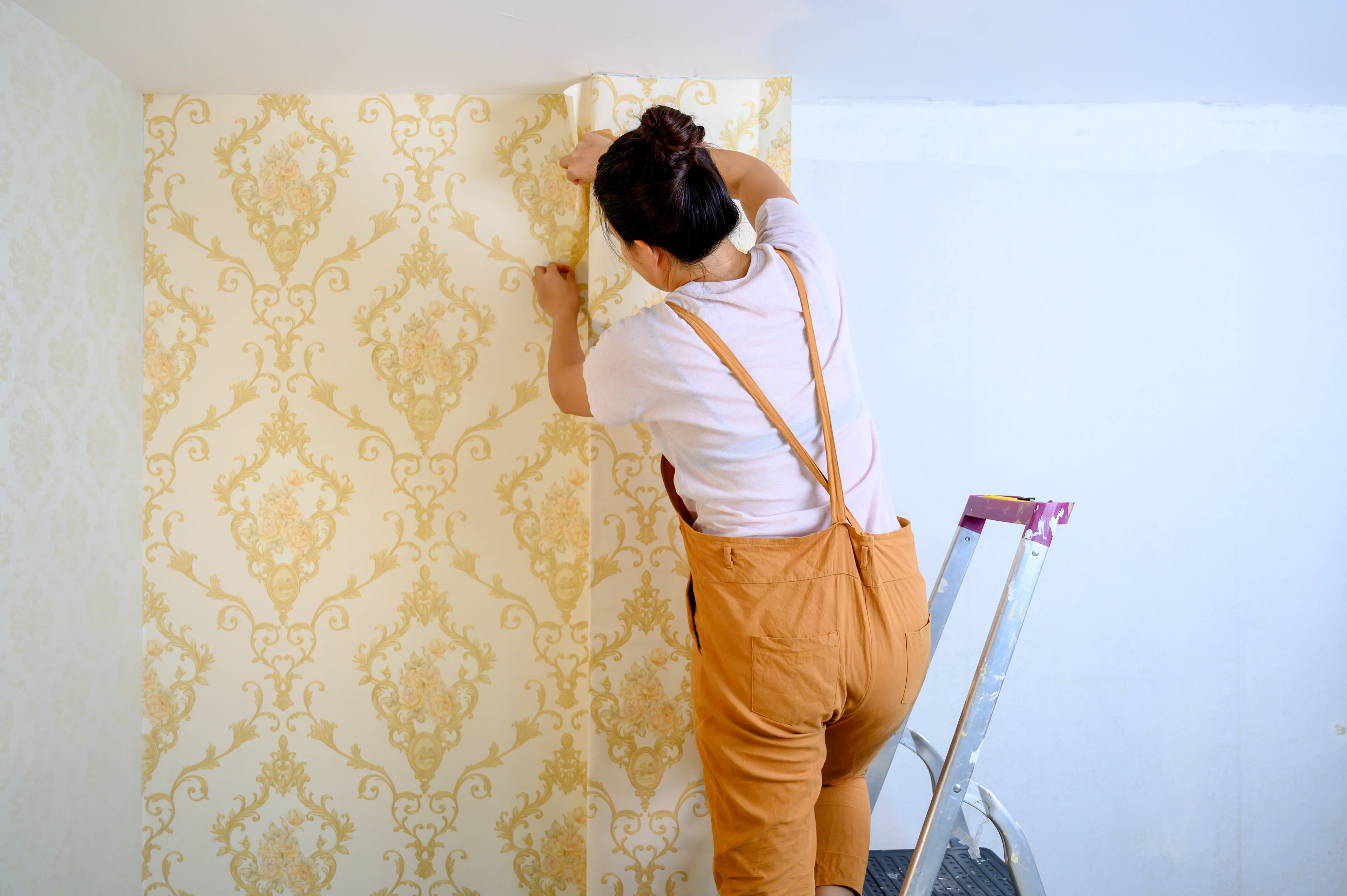 Wallpaper Installation in Progress